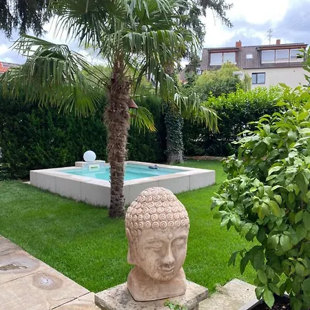 Am Weinberg 代德斯海姆