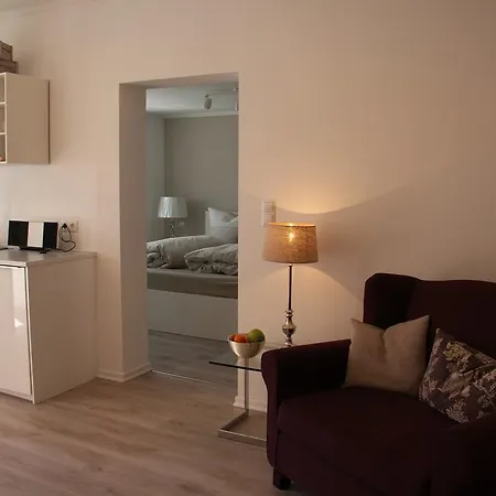 Am Weinberg 代德斯海姆