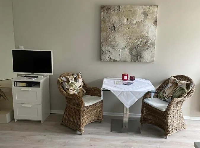 Am Weinberg 代德斯海姆