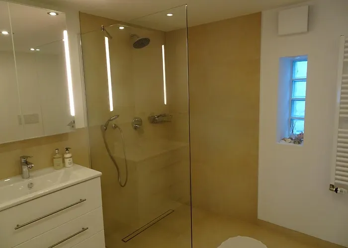 Am Weinberg * 代德斯海姆